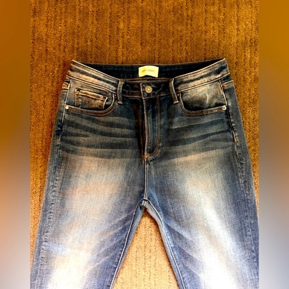 DRIFTWOOD Women’s Kick Flare High Waist Raw Hem ROXY Medium Wash Jeans - Size 29 - Picture 4 of 10